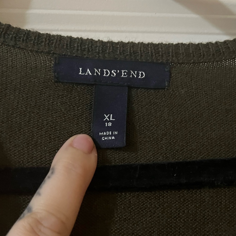Lands’ End Fair Isle Wool Sweater - Picture 3 of 4